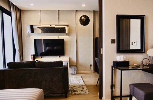 Khlong Toei Nuea Apartamento | Lujoso y romántico en el corazón de BKK. MRT / BTS!