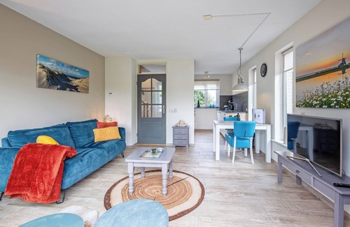 Den Burg Casa | Luxuriöses Ferienhaus für 2 Personen am Waldrand. Mit Garten,parkplatz und Sauna