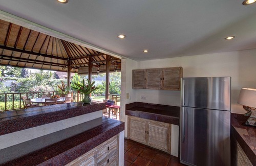 Sunset Road Villa | Una espaciosa villa de 4 dormitorios en el oído de Seminyak.