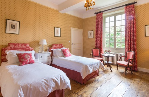 Saint-Aubin-de-Cadelech Casa | Lujosa mansión con piscina privada y pista de tenis