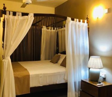 Madiwela Apartamento | Luxurious Fully Furnished Apartment for Rent at 2000 Plaza, Colombo