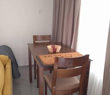 Ogbodjo Apartamento | Luxurious 1 Bedroom Apartment