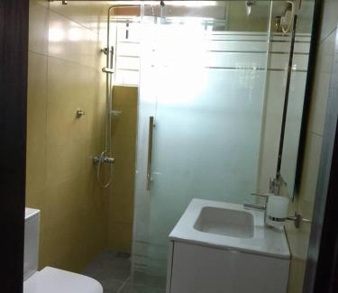 Ogbodjo Apartamento | Luxurious 1 Bedroom Apartment
