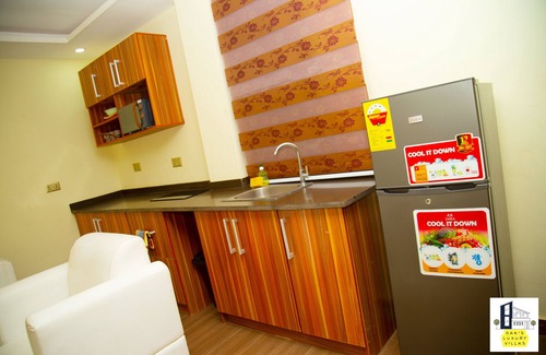 Kumasi Apartamento | Luxurious 1 BR executive apt in kumasi. Free Breakfast, high speed internet!
