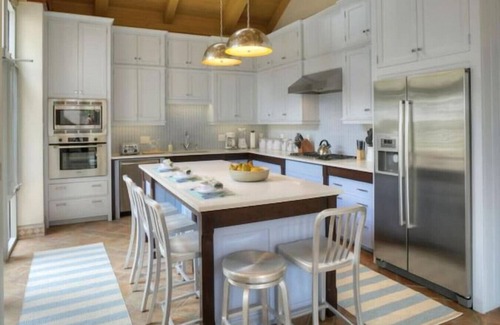Maho Bay Quarter Casa | Luxurious 11 Peter Bay-walk to the beach-backup power