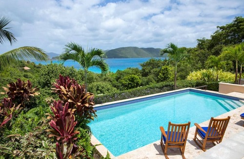 Maho Bay Quarter Casa | Luxurious 11 Peter Bay-walk to the beach-backup power