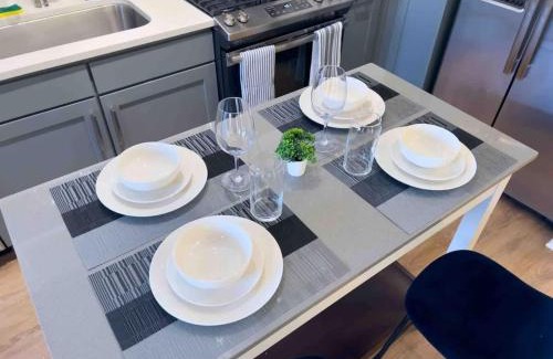 Charlotte Apartamento | Luxurious 1BR Suite in Waverly Charlotte!