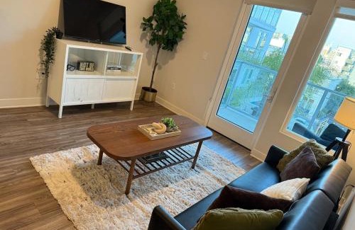 Los Angeles Apartamento | Luxurious 1BR Suite Near Hollywood Walk Of Fame