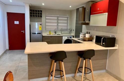 East Legon Apartamento | Luxurious 2 Bedroom Space Available