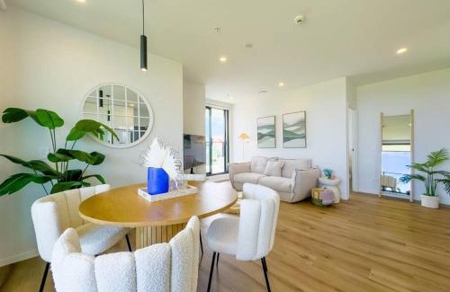 Greenlane - Ellerslie Apartamento | Luxurious 2-Bs with Scenic Park View in East AKL
