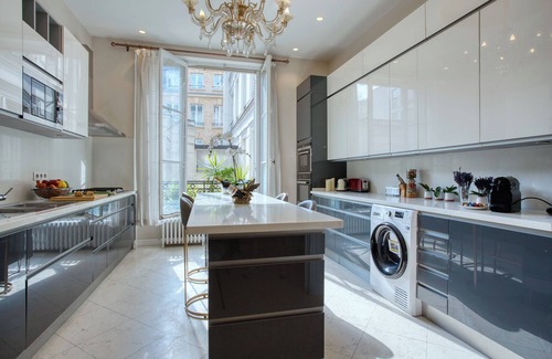 Faubourg-du-Roule Apartamento | Lujoso 200m² 5 Hab a Champs Elysées - Perla Rara