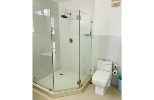 Maria Chiquita Condominio | Luxurious 2Bed 2Bath. Large Pool and Private Beach