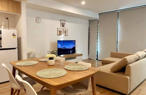 Adelaide Central Business District Apartamento | Luxurious 2BR Apt in Adelaide CBD with Pool-Gym-BBQ