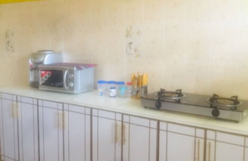 Nakuru Apartamento | Lujoso apartamento de 2 dormitorios ubicado en Nakuru Kenia / 5 minutos a pie de la ciudad