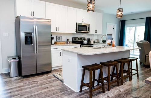Forest Condominio | Luxurious 2BR Condo with Private Outdoor Patio