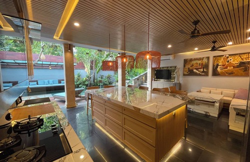 Jimbaran Bay Casa | Luxurious 3-bedroom Cherida Villa in Gending Kedis Jimbaran Beach, Bali