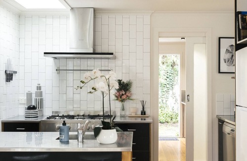 Kyneton Cabaña | Luxurious 3 bedroom cottage off Historical Piper St