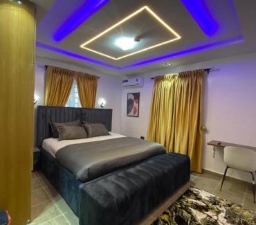 Ojokoro Apartamento | Luxurious 3-Bedroom Duplex with Private Compound