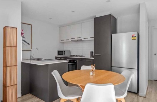 Hadfield Casa | Luxurious 3-Bedroom Retreat