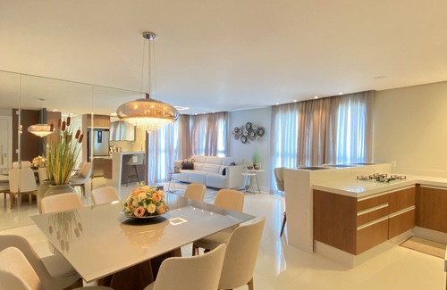 Centro Apartamento | Luxurious 3 suites + Sea View + Pool & Skyline