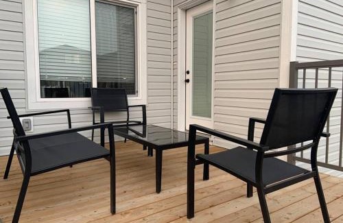 Regina Apartamento | Luxurious 3 BR Villa with free parking - King Bed