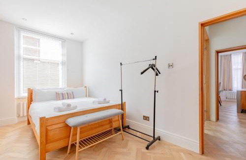 Chelsea Riverside Apartamento | Luxurious 3BD Flat on Kings Road Heart of Chelsea