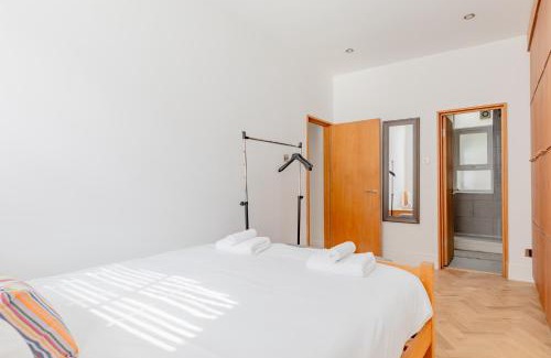 Chelsea Riverside Apartamento | Luxurious 3BD Flat on Kings Road Heart of Chelsea