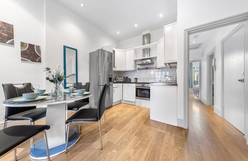 Royal Borough of Kensington and Chelsea Apartamento | Apartamento-Baño Privado