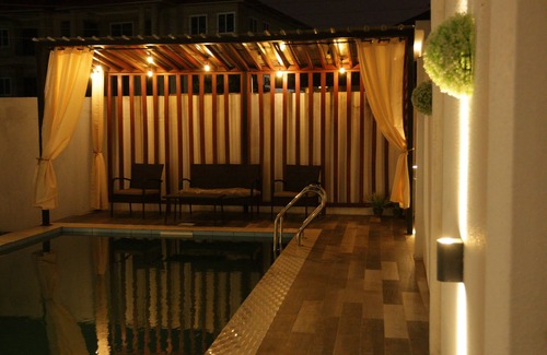 Santeo Casa | Luxurious 4-bedroom Ensuite Trassaco Home with Outdoor Pool