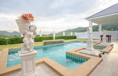 Nong Kae Villa | Luxurious 4-Bedroom Pool Villa with Best Mountain Views