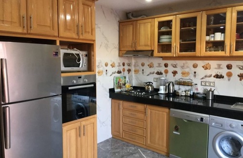 Cite Al Mohammadi Villa | Lujosa Villa de 4 Dormitorios con Piscina Ref: BR42046