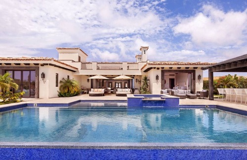 Los Cabos Casa | Ocean View 4BR Escape with Round-Trip Airport Transfers Included