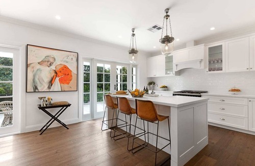 Wentworth Falls Casa | Luxurious 4BR Villa/Bush/Fireplace/Pet Friendly