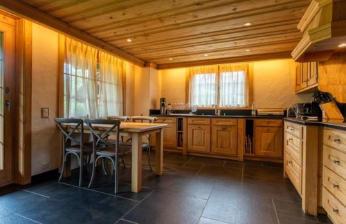 Zweisimmen Nr Gstaad Chalet De Esquí | Luxurious 5 Bedroom Chalet With Modern Charm