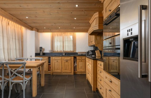Zweisimmen Nr Gstaad Chalet De Esquí | Luxurious 5 Bedroom Chalet With Modern Charm
