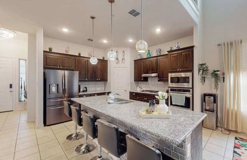 Keller Casa | Luxurious 5-Bedroom Retreat with Great Amenities
