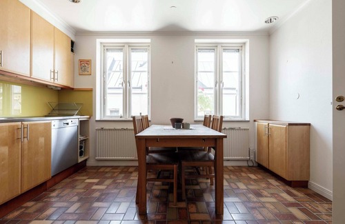 Innerstaden Casa | Luxurious 5-Bedroom Villa with Sauna and terrace