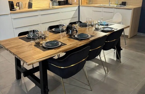 Croix-d'Argent Apartamento | Luxurious 5 pc + Jacuzzi + rooftop + terrace + air conditioning
