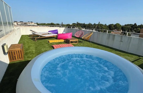 Croix-d'Argent Apartamento | Luxurious 5 pc + Jacuzzi + rooftop + terrace + air conditioning