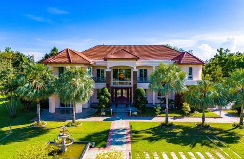 Cha-am Villa | Luxurious 6 Bedroom Mansion Close To Beach CAS