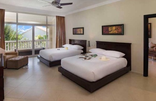 Puerto Plata Complejo | Luxurious 6-Bedroom Resort Villa with Private Pool, WiFi in amazing Puerto Plata
