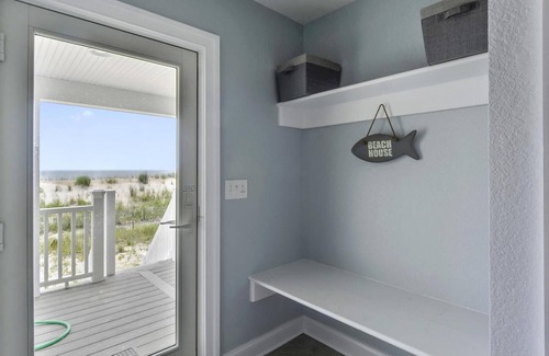South Bethany Casa | Luxurious 7-Bedroom Oceanfront Rental in Bethany with Decks, Elevator, and More!