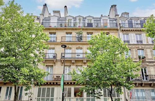 Quartier Sainte-Avoye Apartamento | Luxurious AC Apartment Beaubourg Le Marais