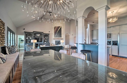 Wellborn Casa | Luxurious Aggieland Retreat - 14 Mi to A&M!