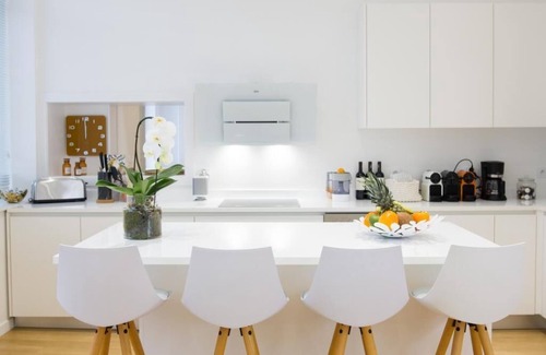 Historic Center Apartamento | Luxurious air-conditioned 250 M2 Bourgeois apartment