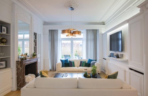 Historic Center Apartamento | Luxurious air-conditioned 250 M2 Bourgeois apartment