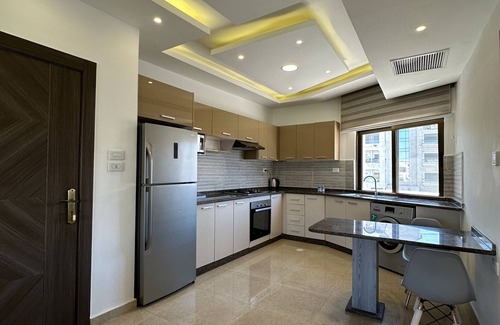 Amman Apartamento | Luxurious Amman Apartment With Private Pool and Modern Amenities