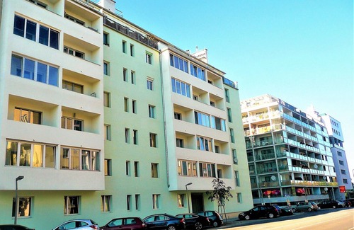 Leopoldstadt Apartamento | Lujoso y moderno apartamento con balcón en Viena,
