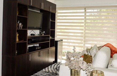 Santa Ana Condominio | Luxurious and spacious house -- 5 min from Lindora and Santa Ana!