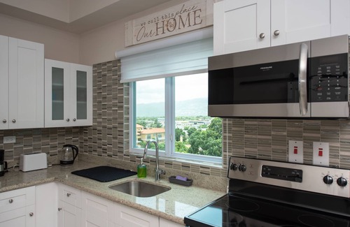 Eastwood Park Apartamento | Apartamento de lujo en Kingston !!